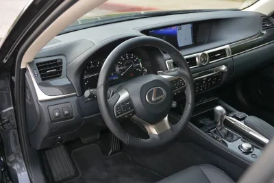 GS 200t